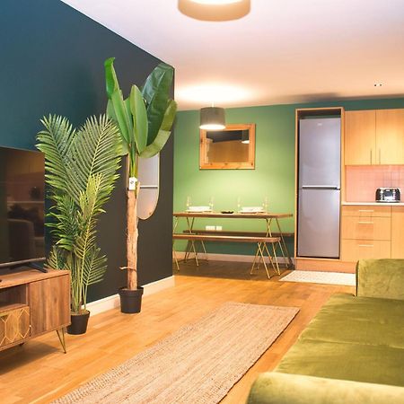 Spacious City Centre Apt - Free Parking - Ao Arena Manchester Exteriér fotografie