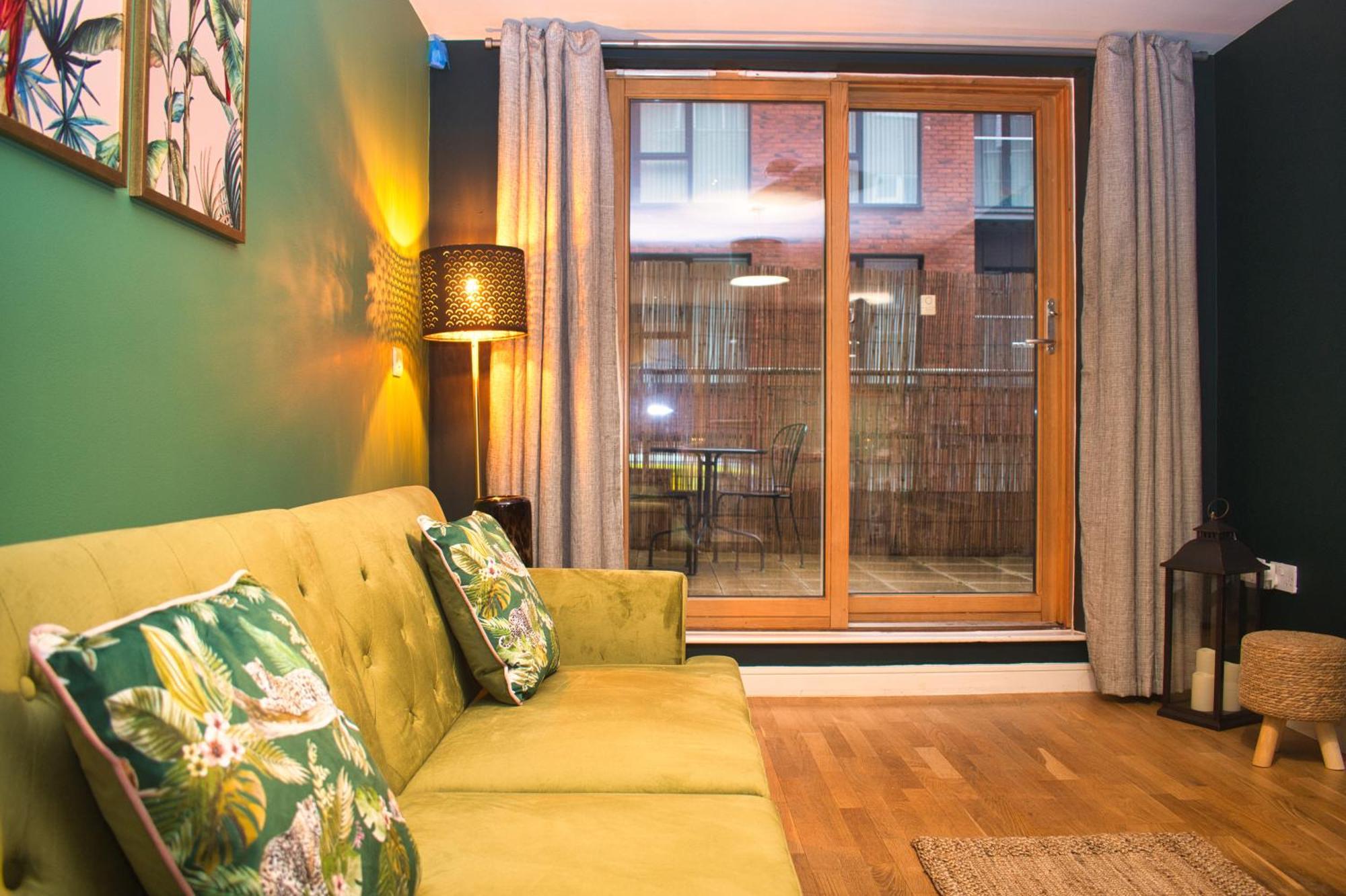 Spacious City Centre Apt - Free Parking - Ao Arena Manchester Exteriér fotografie